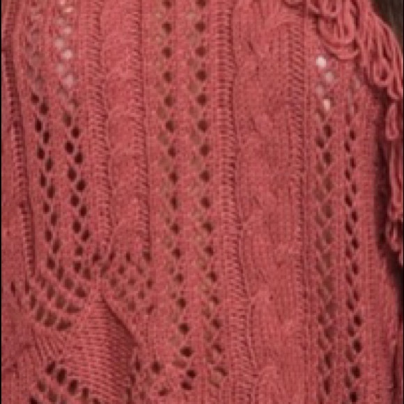 BRICK RUST DISTRESSED CABLE KNIT SWEATER - Picture 6 of 7